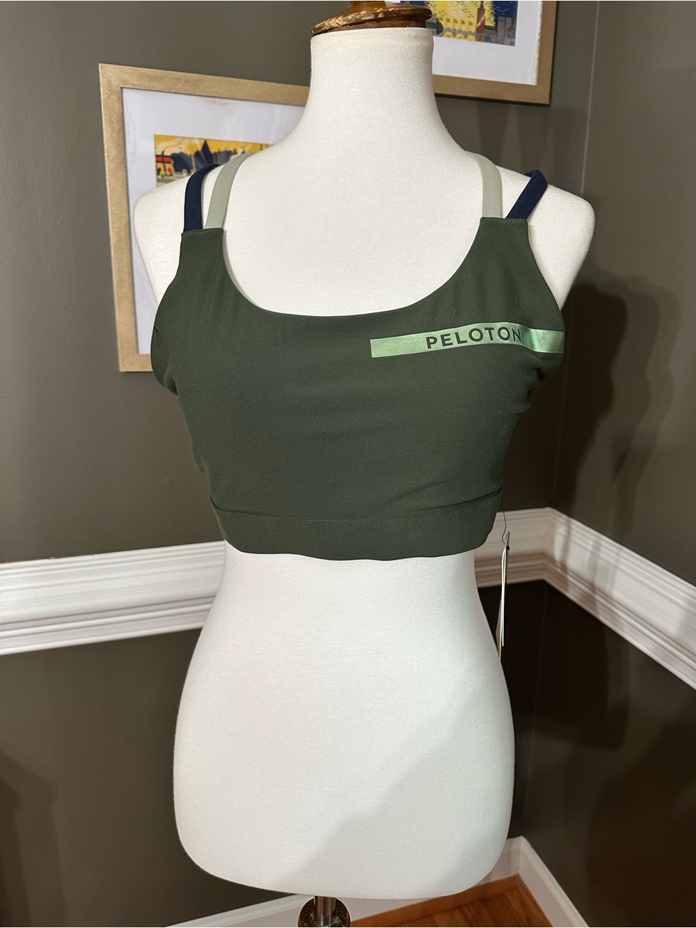 New! Peloton Olive Green Crop Sports Bra Top with Contrast Straps XL